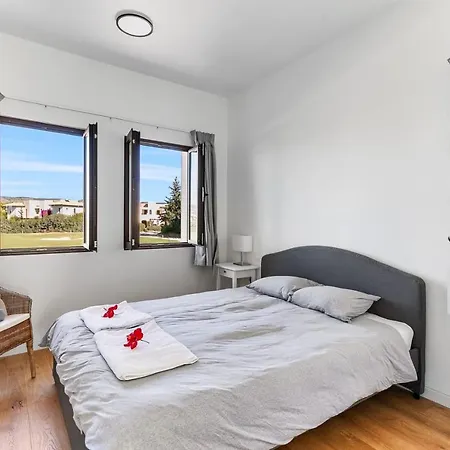 דירה Aphrodite Hills Stunning