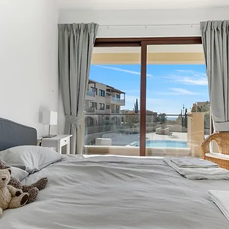 Aphrodite Hills Stunning Apartment